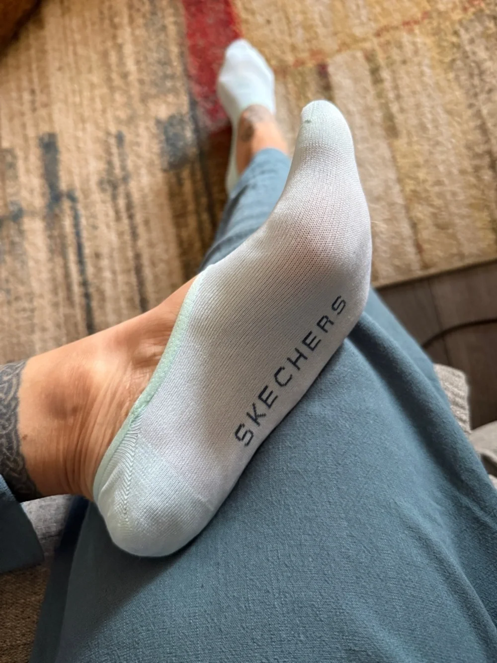 Sketchers Mint No Show Socks Mesh Upper Gummy Ankle Gym
